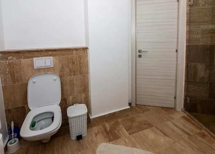 Wave 2 Bia Apartament